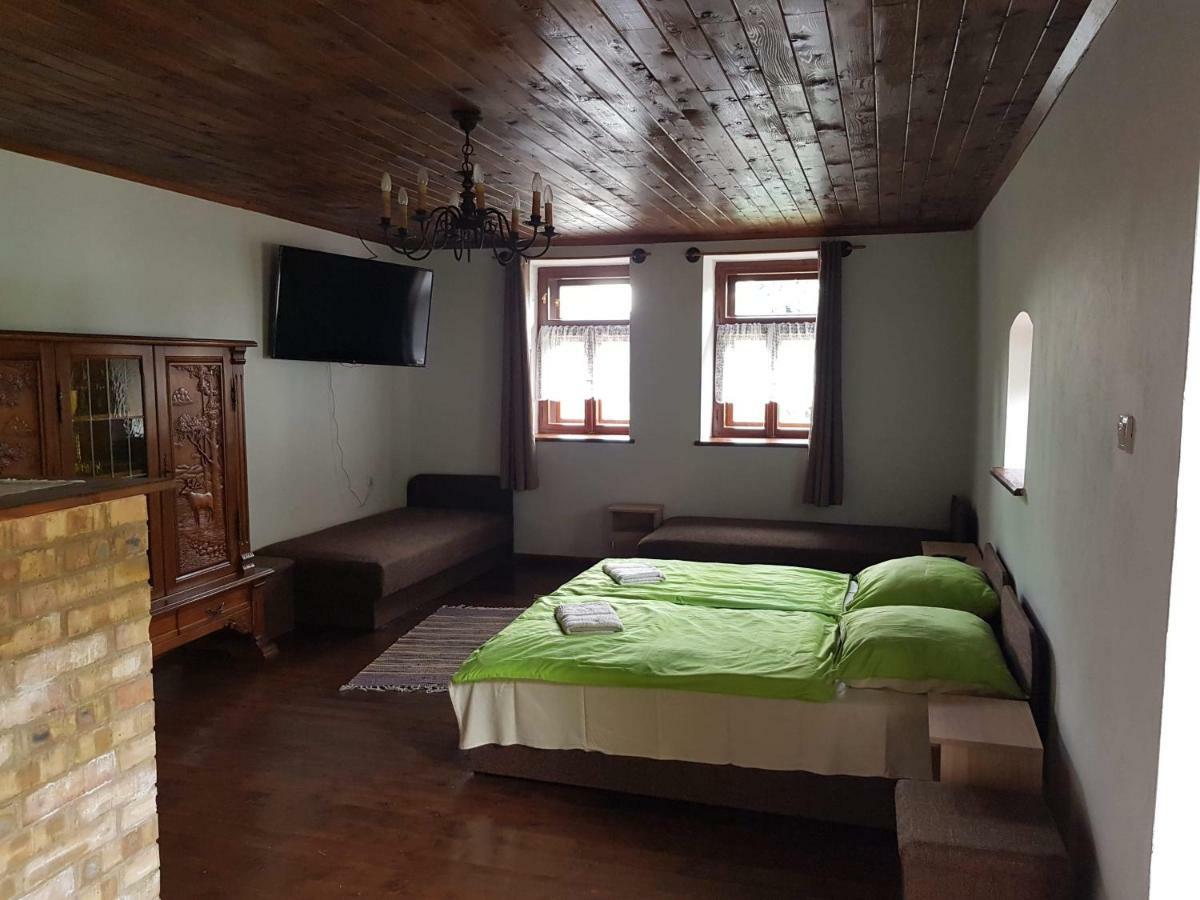 Kontyos Vendeghaz Appartement Felsőtold Buitenkant foto